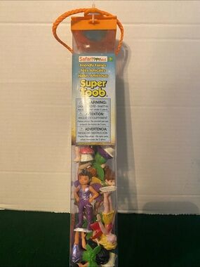 Safari Ltd Friendly Fairies Super Toob 12 pcs ( C13 )